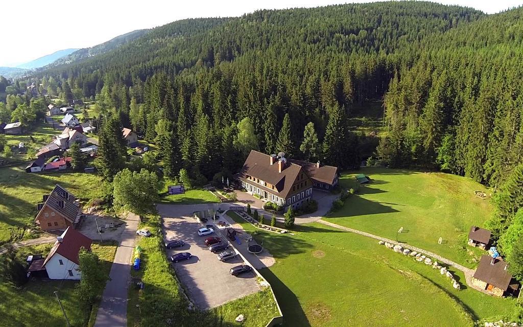 Hotel Perla Jizery Йозефув-Дул Экстерьер фото
